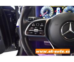Mercedes-Benz Třídy E 220D 143kW LCD COCKPIT 12/2019 - 38