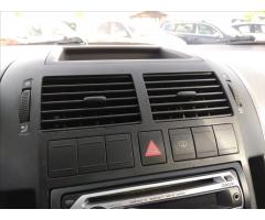 Volkswagen Polo 1,2 47kW *Klima*El.okna* - 18