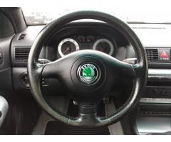 Škoda Octavia 1,8   +LPG RS Combi 1.majitel - 22
