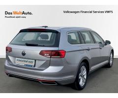 Volkswagen Passat Variant Elegance - 2