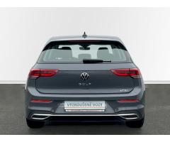 Volkswagen Golf Style DSG Zlevněno o 11 000 Kč - 8