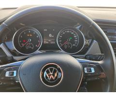 Volkswagen Touran Zlevněno o 12 000 Kč - 15
