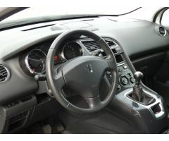 Peugeot 5008 2.0 HDI, NAVI, alu kola, Cebia - 24