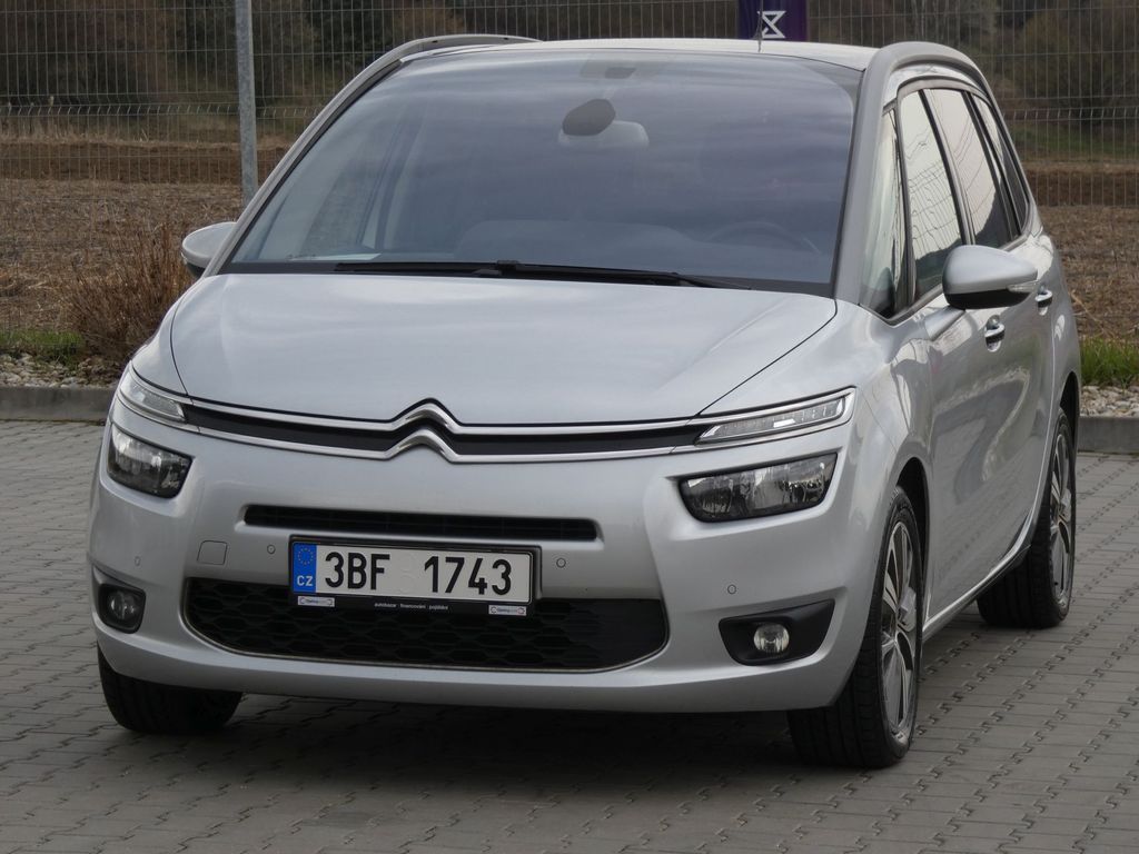 Citroën C4 Picasso 2.0HDI, MAX. VÝBAVA ZÁRUKA 36M - 1