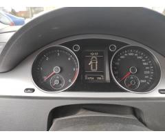 Volkswagen Passat BluComfort  2.0 TDI - 12