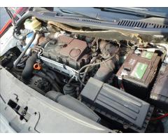 Volkswagen Caddy 1,9 TDI,Klimatizace,Tažné zařízení  VAN Comfort - 32