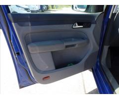 Volkswagen Caddy 1,6 16V  2x boční dveře - 12