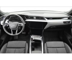 Audi e-tron 0,0 55 300kW Q AIR ACC KEYLESS - 7