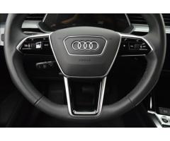 Audi e-tron 0,0 55 300kW Q AIR ACC KEYLESS - 9