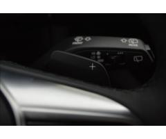 Audi e-tron 0,0 55 300kW Q AIR ACC KEYLESS - 13