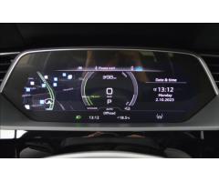 Audi e-tron 0,0 55 300kW Q AIR ACC KEYLESS - 14