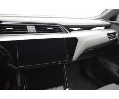 Audi e-tron 0,0 55 300kW Q AIR ACC KEYLESS - 15