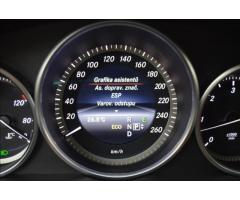 Mercedes-Benz Třídy E 3,0 E300d 170kW LED 360°KAM AT - 16