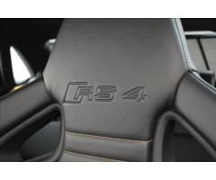 Audi RS 4 4,2 TFSi 309kW V8 Q EXCLUSIVE - 31