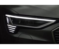 Audi e-tron 0,0 55 300kW Q AIR ACC KEYLESS - 46