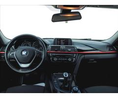 BMW Řada 3 2,0 316d Bi-xenony, aut. klima - 16