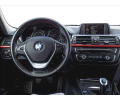 BMW Řada 3 2,0 316d Bi-xenony, aut. klima - 17