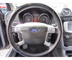 Ford Mondeo 1,6   TDCi ECOnetic TOP STAV - 16