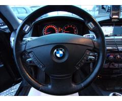 BMW Řada 7 4,0   i V8 TOP STAV !!SERVIS!! - 25