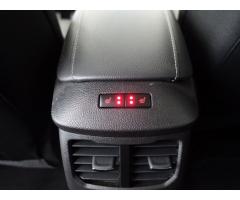 Ford Mondeo 2.0 EcoBlue LED SVĚTLA - 30