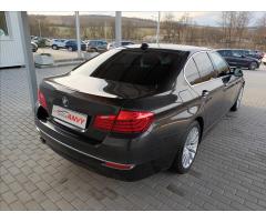 BMW Řada 5 2,0 520d xDrive Luxury Line - 6