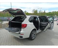 BMW X5 3,0 xDrive30d,M-PAKET,LED,PANO - 12