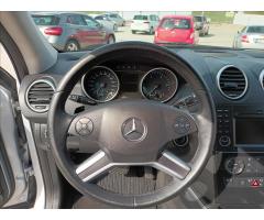 Mercedes-Benz Třídy M 3,0 ML 280 CDI,140KW,KŮŽE,NAVI - 14