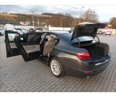 BMW Řada 5 2,0 520d xDrive Luxury Line - 20