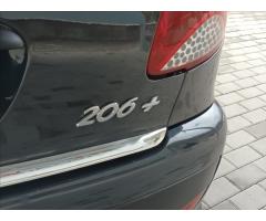Peugeot 206 1,4 i 55KW,TRENDY,KLIMA - 31