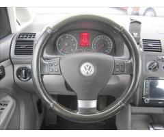 Volkswagen Touran 2.0TDi DSG Trend, KLIMA - 8
