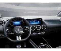 Mercedes-Benz GLA GLA 200 d 4MATIC - 6