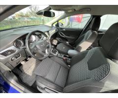 Opel Astra 1,6 CDTi 81kW  Navigace,8xPneu - 13
