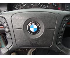 BMW Řada 5 2,5 525d, Zaplacená ekodaň - 13