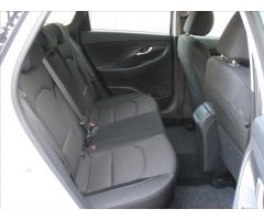 Hyundai i30 1,4 T-GDI 140PS  Trikolor Komfort - 19