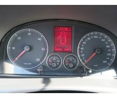 Volkswagen Touran 2.0 TDI; 103kW; Highline; 7-MÍ - 10