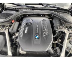 BMW Řada 5 3,0 540d xDrive AT LUXURY / 1. MAJITEL / - 13
