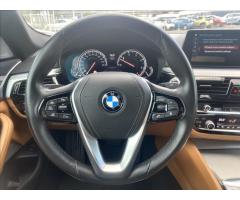 BMW Řada 5 3,0 540d xDrive AT LUXURY / 1. MAJITEL / - 21