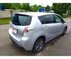 Toyota Verso 1,6 D-4D Style - 5