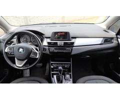 BMW Řada 2 2,0 218d Top Stav Active Tourer - 13