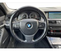 BMW Řada 5 2,0 520d xDrive Luxury Line - 9