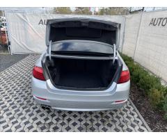 BMW Řada 5 2,0 520d xDrive Luxury Line - 26