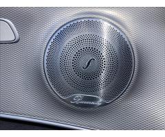 Mercedes-Benz Třídy E 3,5 E 400 T 4MATIC Avantgarde - 18