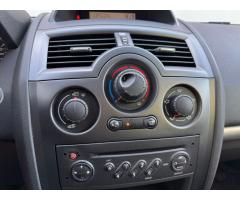 Renault Mégane 1.6 16V, Klimatizace - 17