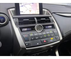 Lexus NX 300 h 4WD Prestige Plus Safety,ČR, - 24