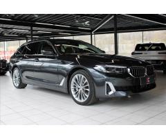 BMW Řada 5 530d xDrive Lux. Line DAP/Pano/ALed - 5