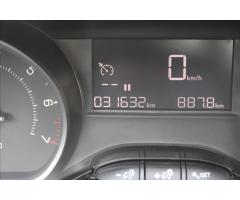 Peugeot 208 1,2 PureTech  ČR,1MAJ,31.632KM - 10