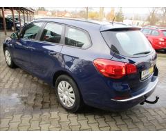 Opel Astra 1,6 85kW Enjoy  TAŽNÉ ZAŘÍZENÍ - 4