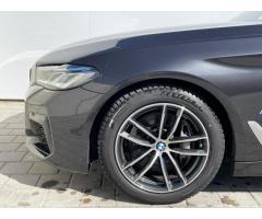 BMW Řada 5 540i xDrive Touring Laser 360c - 4