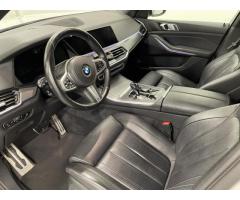 BMW X5 xDrive30d M-paket - 4