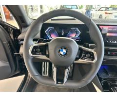 BMW Řada 5 520d xDrive Sedan - 10